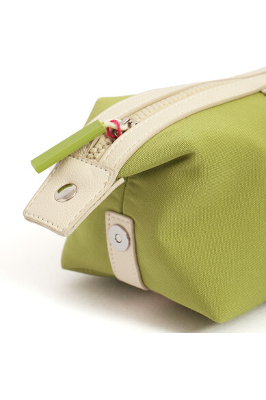 Agatha ruiz de la prada NECESER LONA VERDE ARP Ventas relámpago
