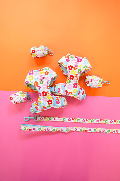 Agatha ruiz de la prada PORTA BOLSAS FLORES Envío internacional gratuito