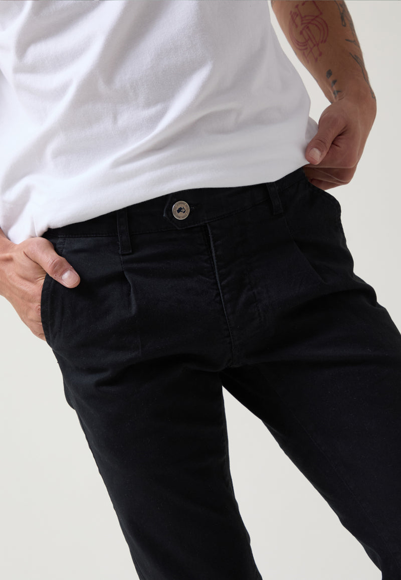Altonadock Pantalón Chino con Pinzas Última moda