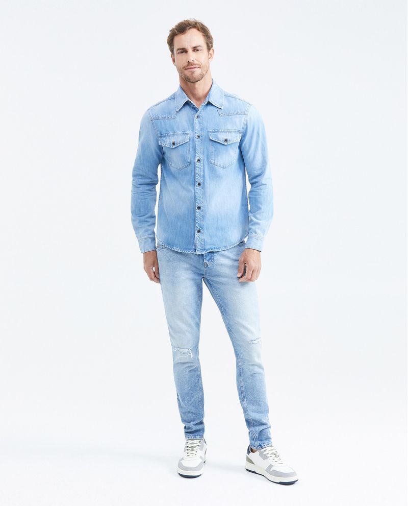 Chevignon Camisa en Denim Rígido Slim Fit Manga Larga Azul Claro Lavado Vintage para Hombre En oferta