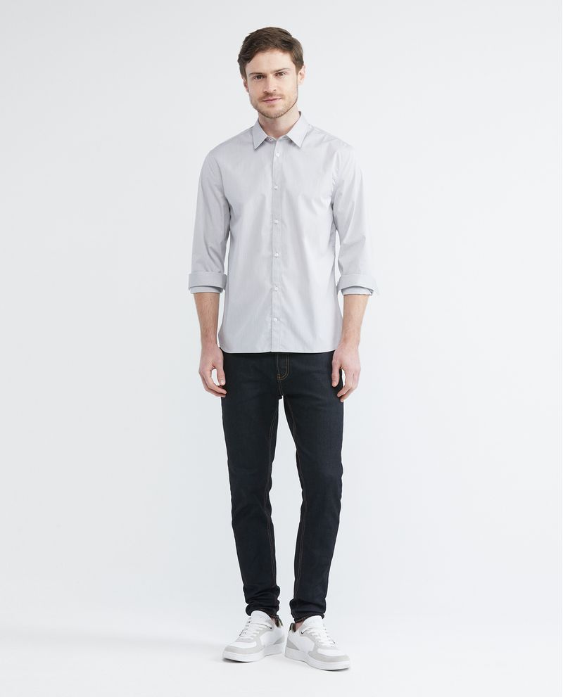 Chevignon Camisa Premium de Hombre Slim Fit Manga Larga - Mini Cuadros Efecto Dobby Envío internacional gratuito