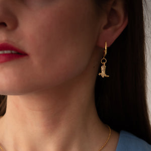 D lirio Pendientes West 2025