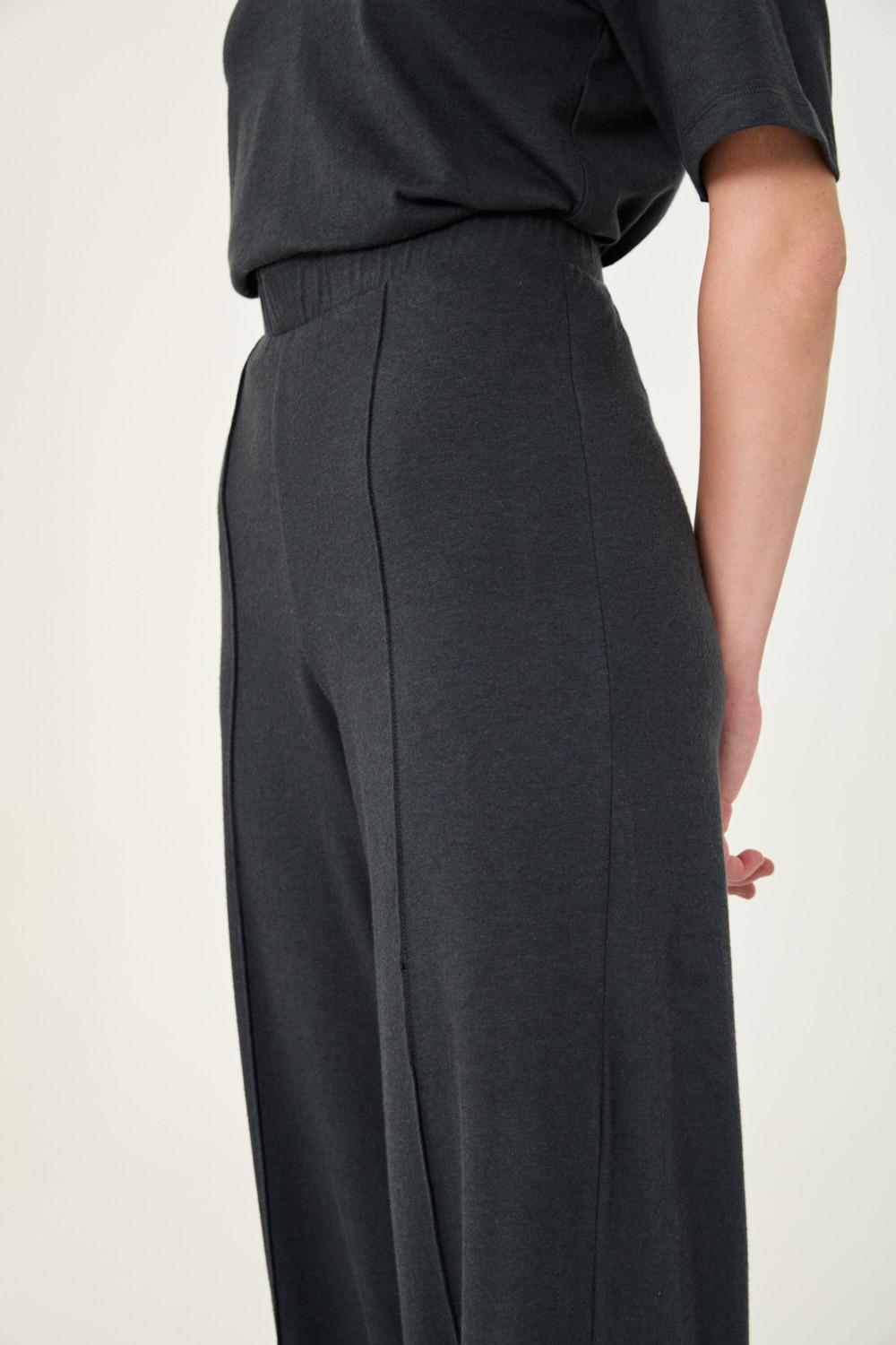 Designers society PANTALÓN PERES Grandes ahorros