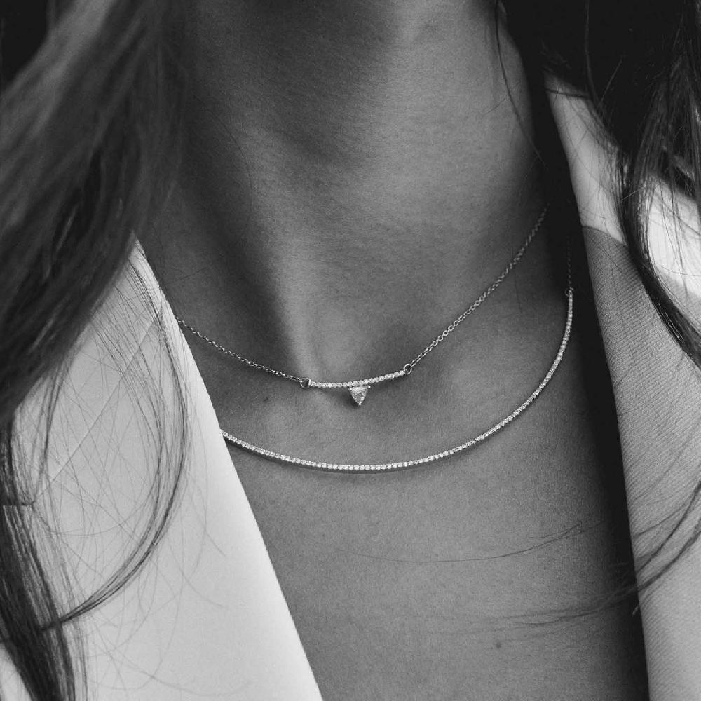 Gold&roses COLLAR SHEWEL CURVE En oferta