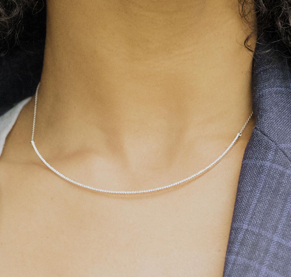 Gold&roses COLLAR SHEWEL CURVE En oferta
