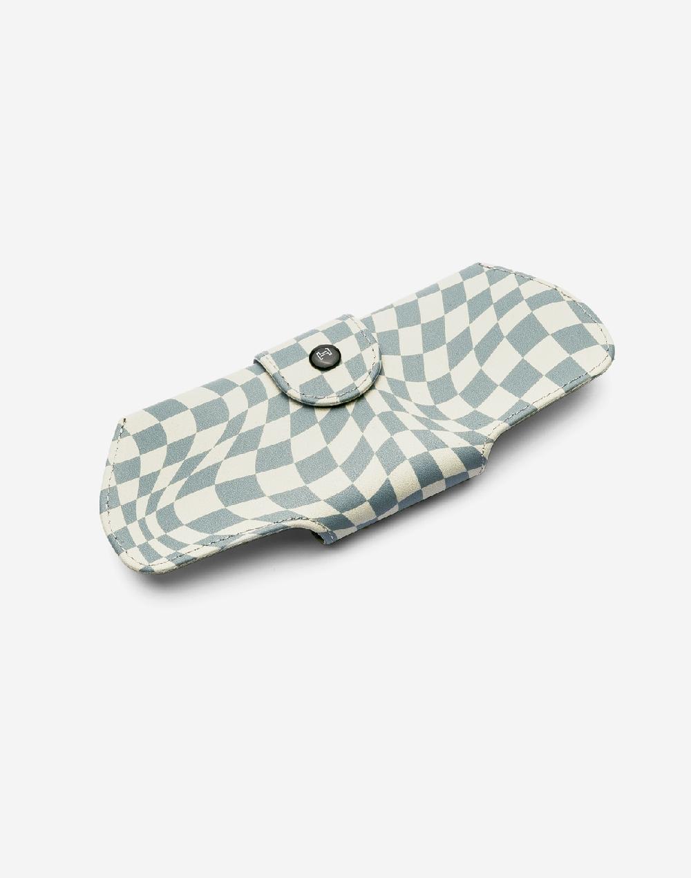 Hawkers BELT SOFT CASE - GREY SQUARES Últimos 2 días