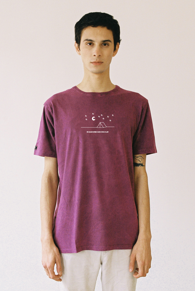 Iaios Camiseta morada - Quan dormo Rebajas online
