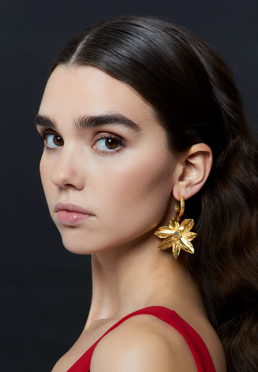 lavani Aros Lotus Flower Dorado Precios de Black Friday