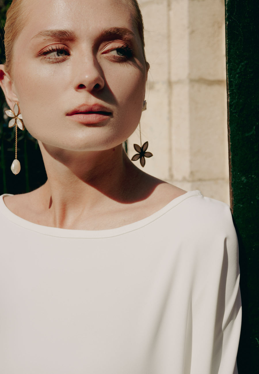 lavani Pendientes White Lotus Descuentos del mes