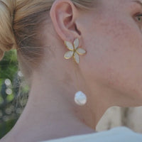 lavani Pendientes White Lotus Descuentos del mes