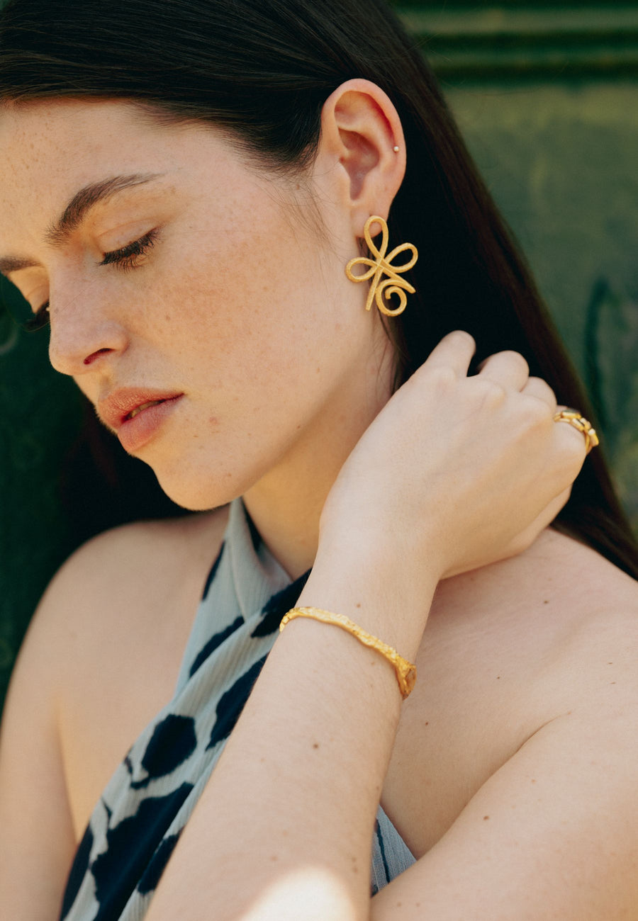 lavani Pendientes Unconditional Love Dorado Ofertas especiales