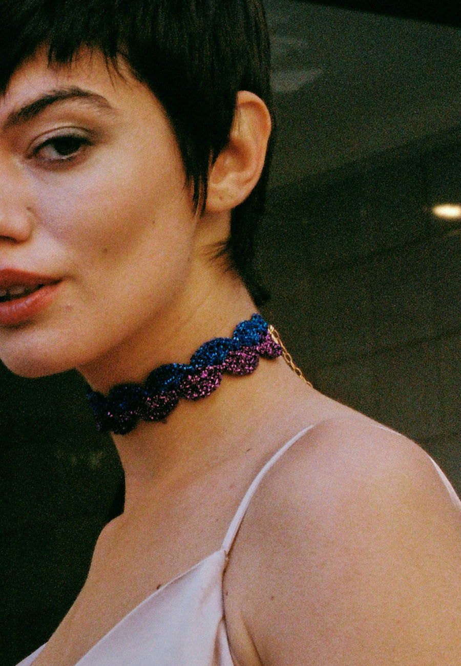lavani Choker Vibrant Deyá Morado y Azul Envío internacional gratuito