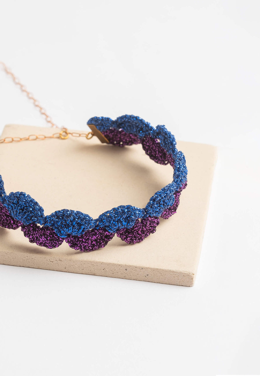 lavani Choker Vibrant Deyá Morado y Azul Envío internacional gratuito