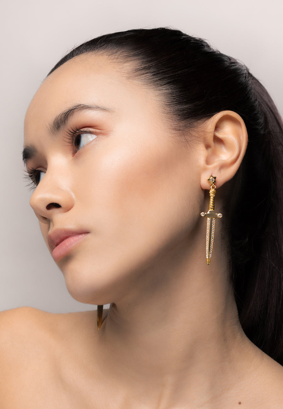lavani Pendientes Queen of Swords Descuentos del mes