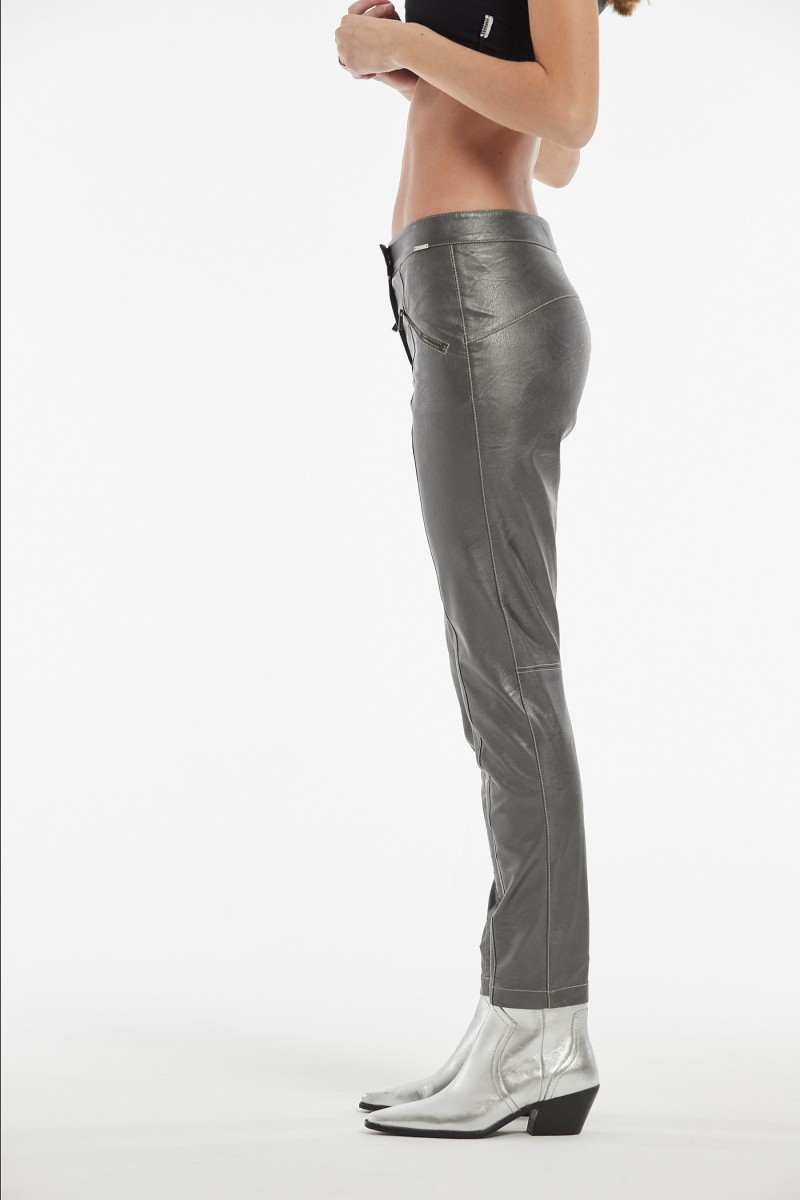 oky coky PANTALÓN DARLIN EFECTO PIEL LAMINADO METAL Rebajas baratas