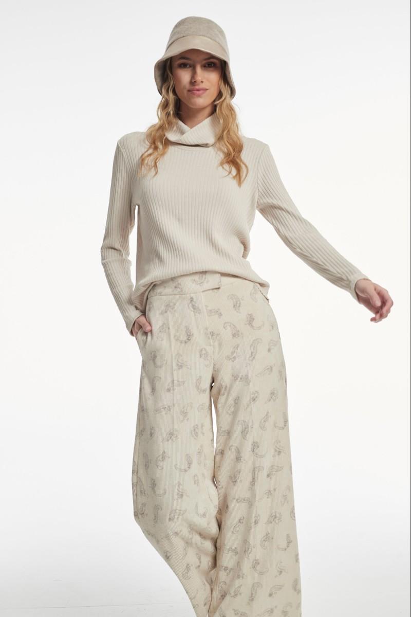 oky coky PANTALÓN LUANDA PANA ESTAMPADA Descuento