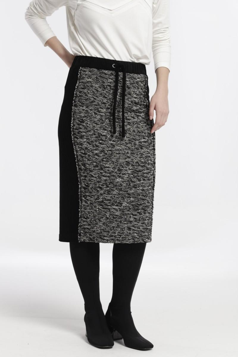 oky coky FALDA MARZO PUNTO JAQUARD