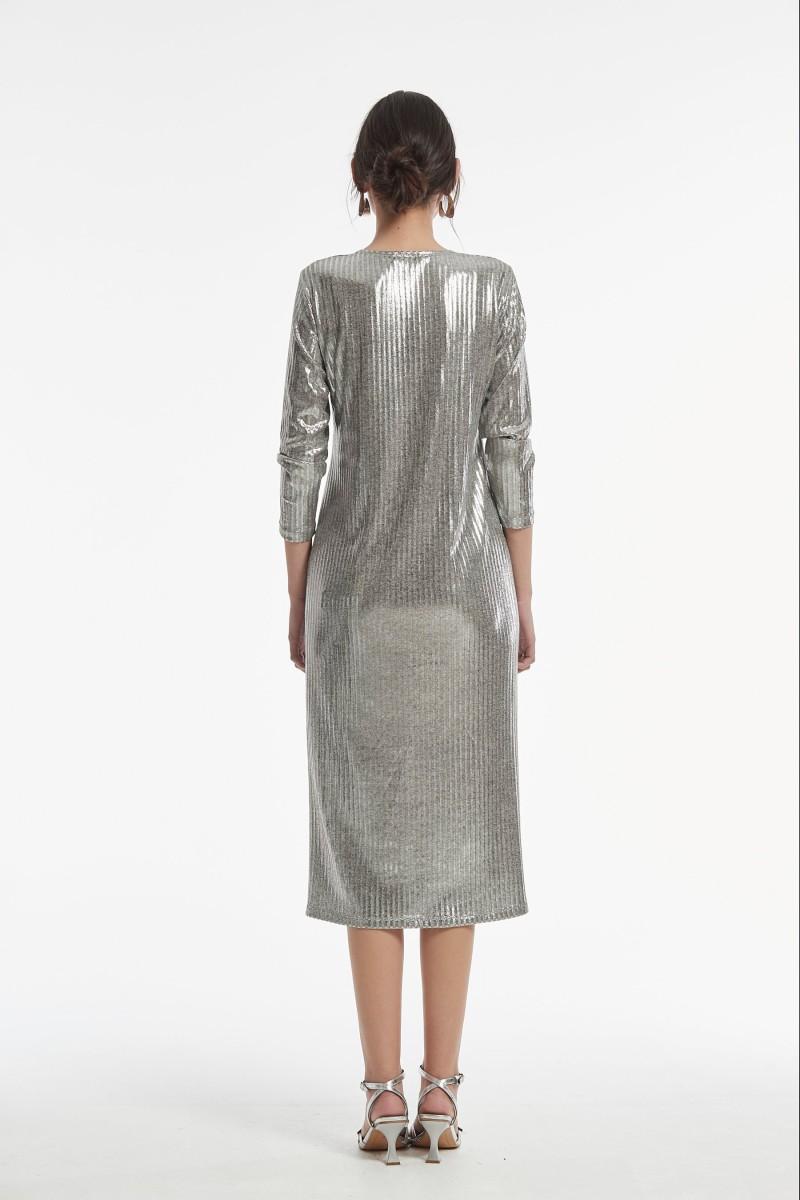 oky coky VESTIDO ARPON PUNTO CANALÉ LAMINADO BRILLO Oferta exclusiva