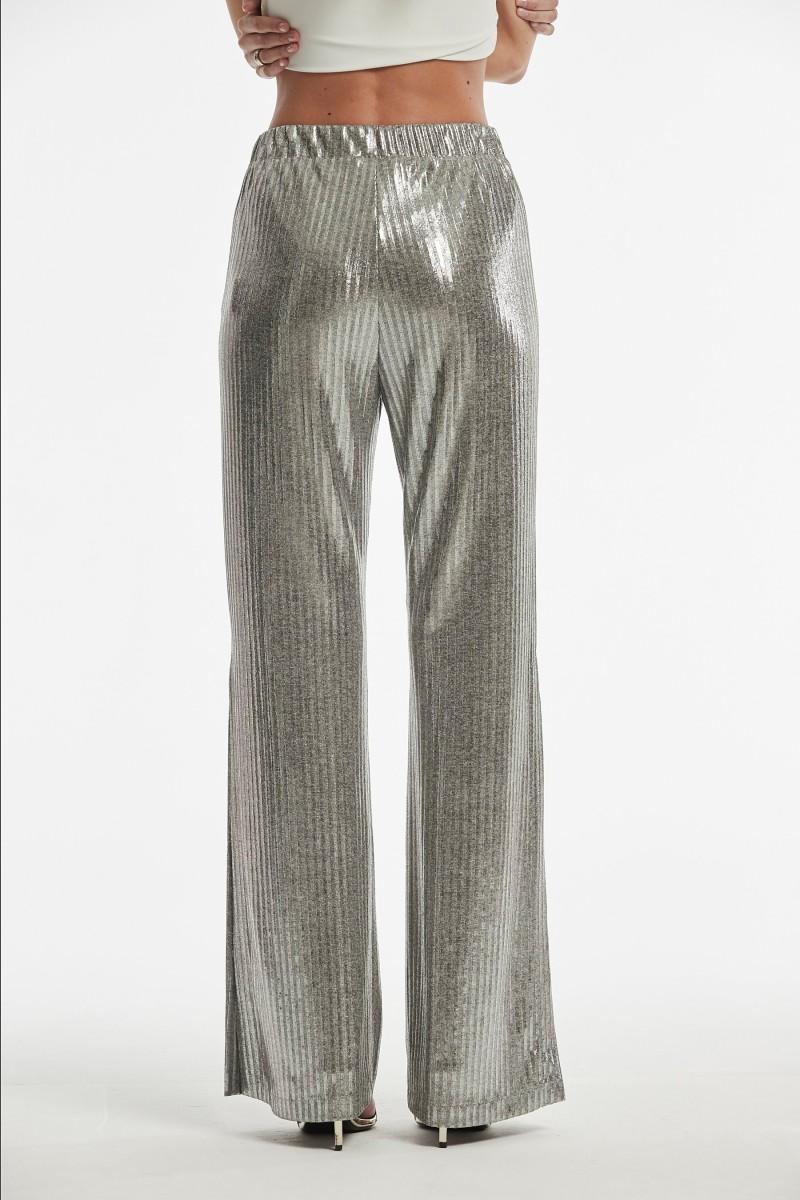 oky coky PANTALÓN TORBA PUNTO CANALÉ LAMINADO BRILLO Descuento por venta flash