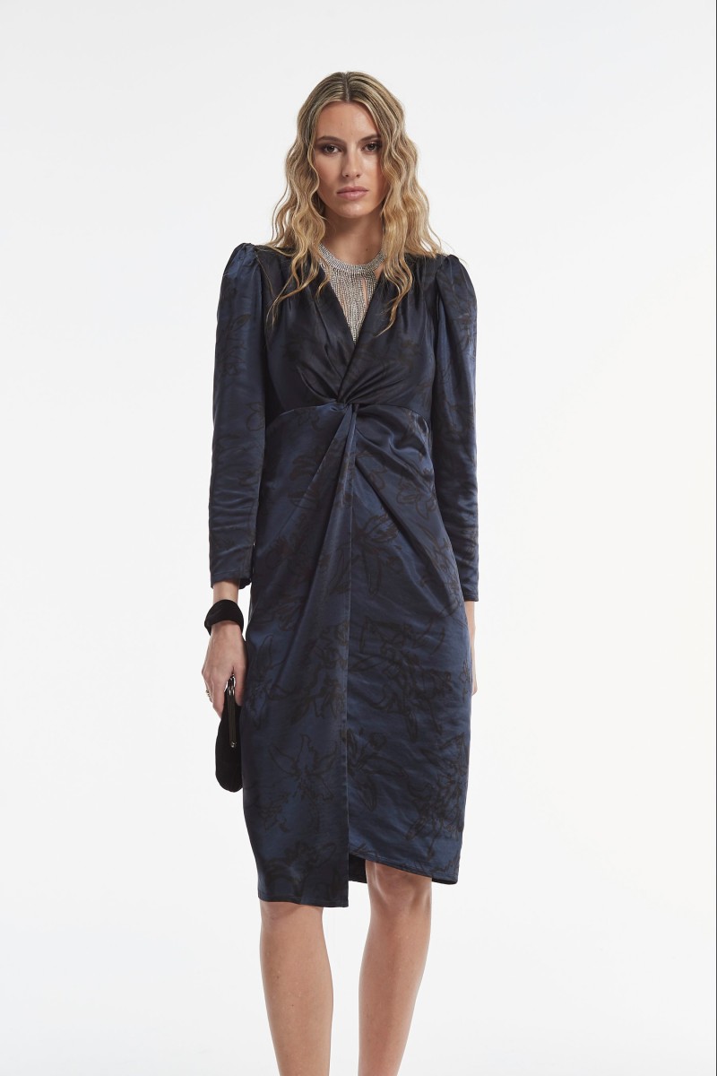 oky coky VESTIDO DARMEN SATEN ESTAMPADO 2025