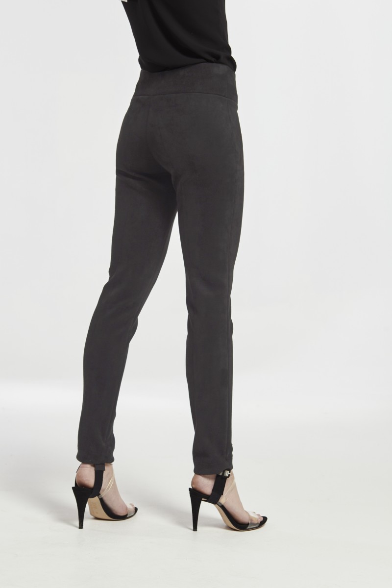 oky coky LEGGING CON NERVIO CORTE EN CADERA ANTELINA STRETCH Rebajas top