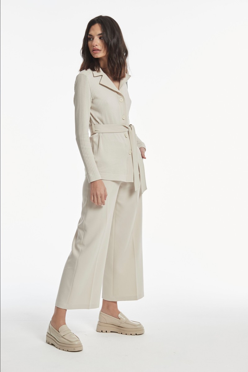 oky coky CHAQUETA SUDESO PLANA CREP DOBLE Precio de fábrica