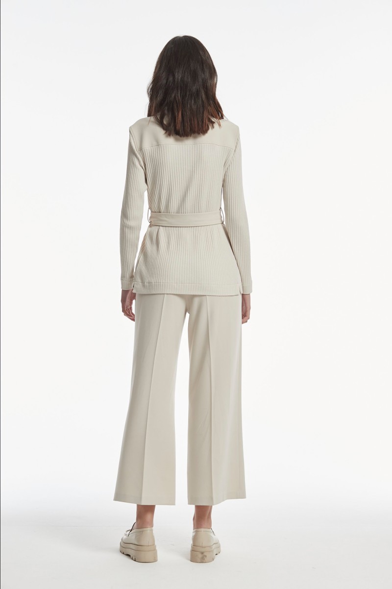 oky coky CHAQUETA SUDESO PLANA CREP DOBLE Precio de fábrica