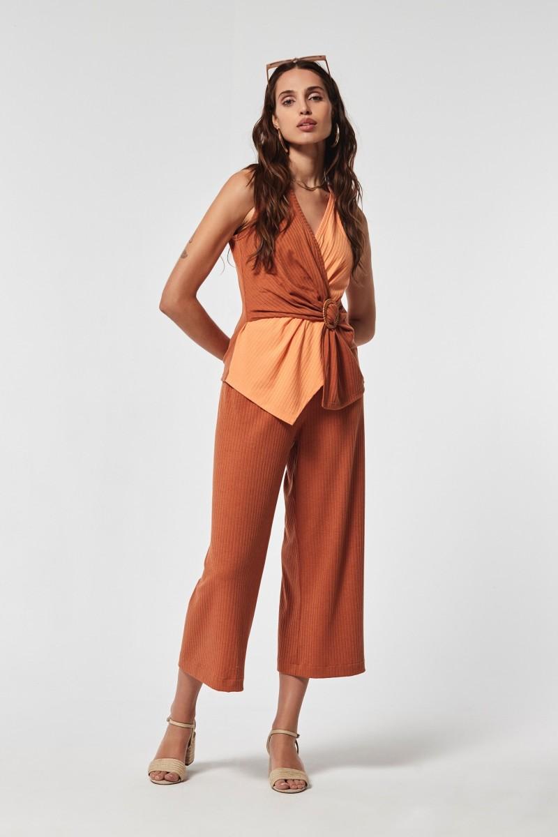 oky coky PANTALÓN CAEBO PUNTO CANALÉ Envío gratis