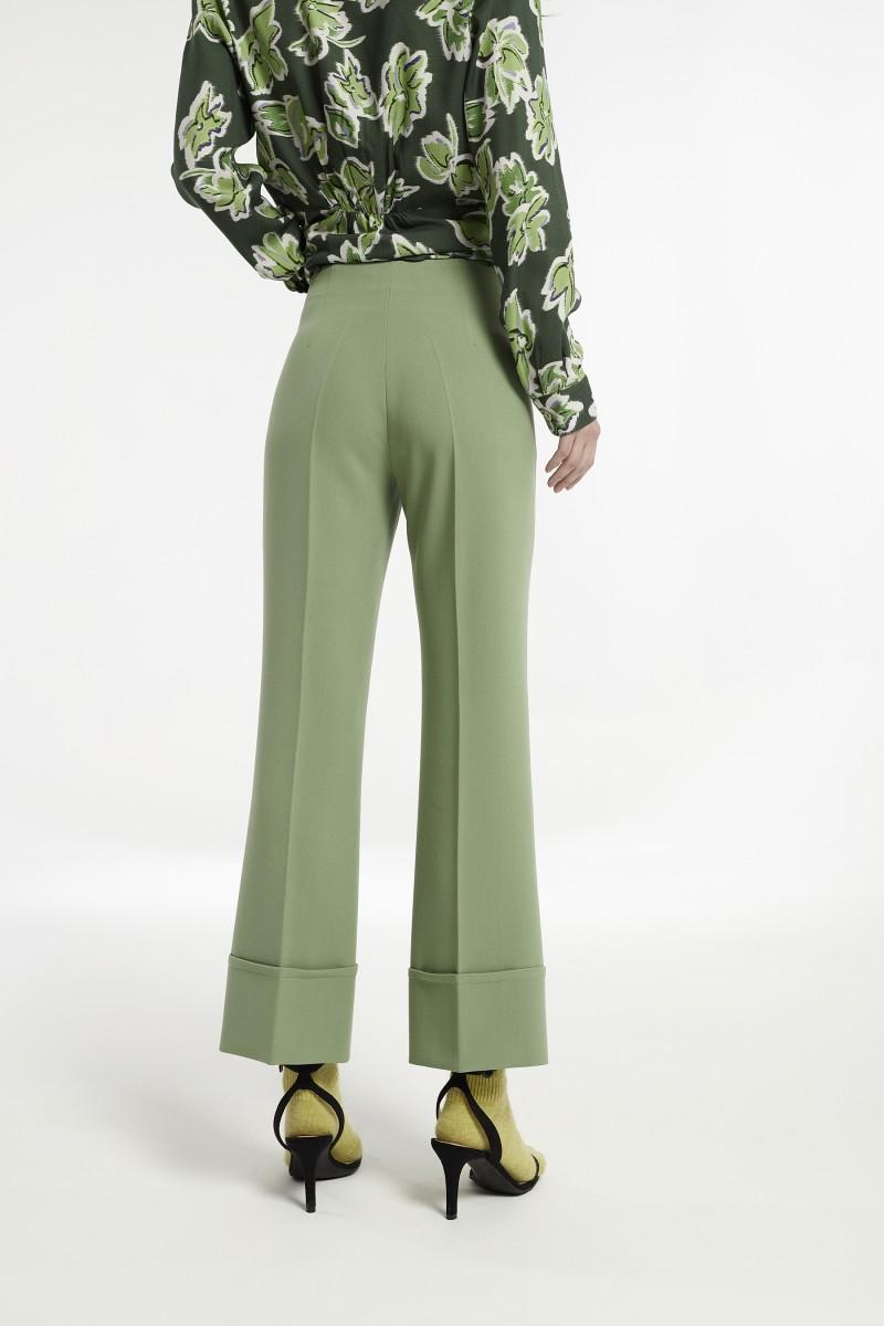 oky coky PANTALÓN CON VUELTA EN BAJO SIETE PLANA DOBLE Ahorra y exporta
