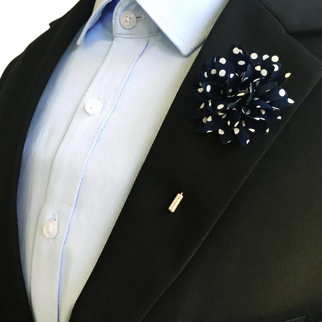 shlax & wing Navy Blue White Dots Lapel Flowers Boutonniere Silk Blend Handmade Stick Pin Men’s Accessories Los más vendidos