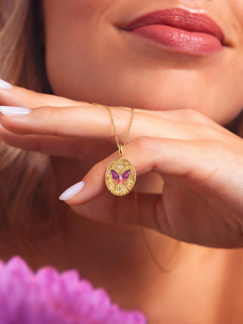 singularu Collar Medallion Butterfly Rose Baño Oro En línea