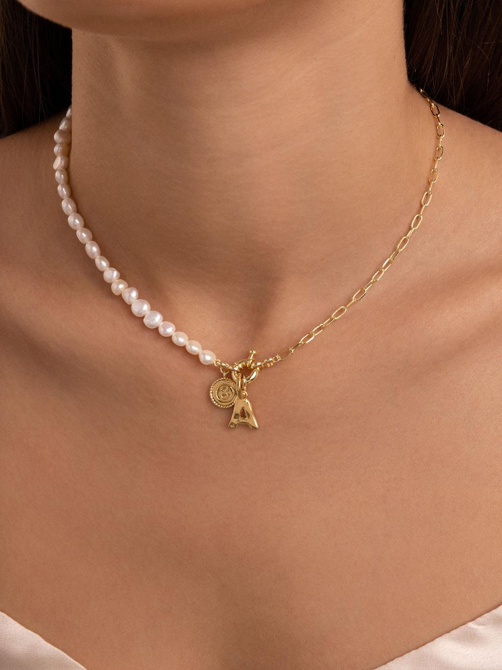 singularu Charm Letter Organic Plata Baño Oro Liquidación