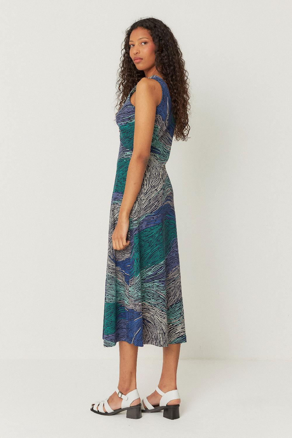 skfk VESTIDO KALA-GOTS 2025