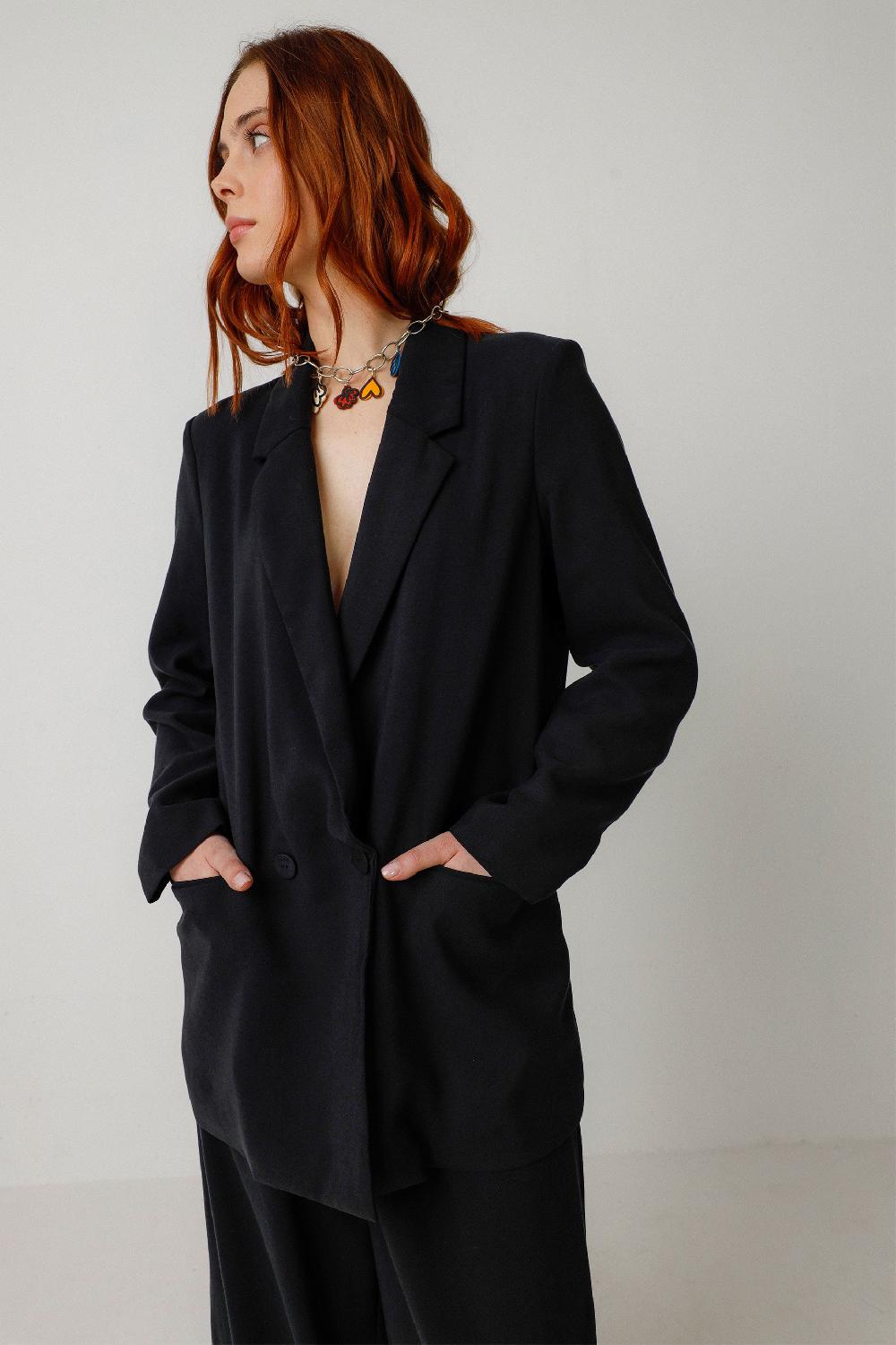 skfk CHAQUETA ATXA Ahorra y exporta