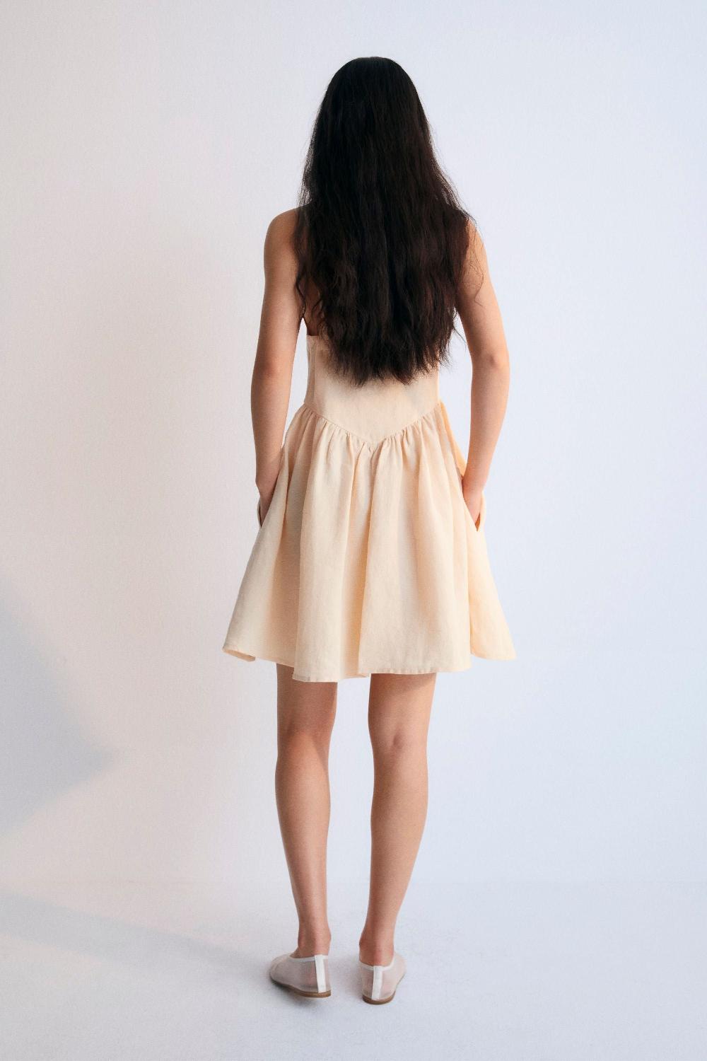 the new society Hera mujer vestido corto macadamia COMPRAR AHORA