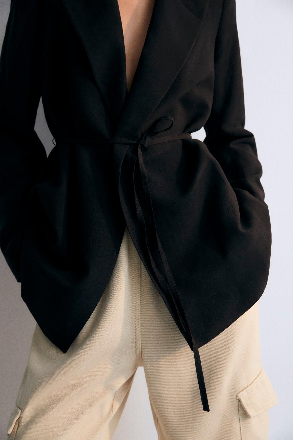 the new society Eros mujer blazer caviar Outlet