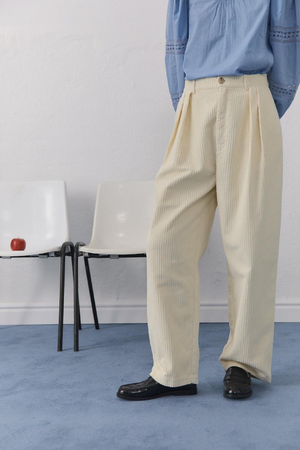 the new society North Woman Pant Vanilla Cream Envío gratis