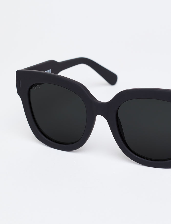 tiwi KERR Total Black Edition Mejor oferta