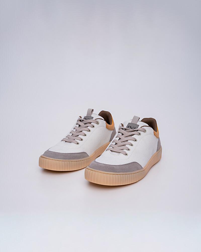 viceversa ZAPATO EZM Ahorra y exporta