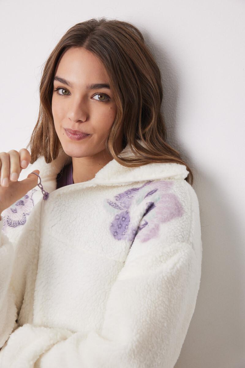 women'secret Bata corta borreguito blanco flores Oferta exclusiva