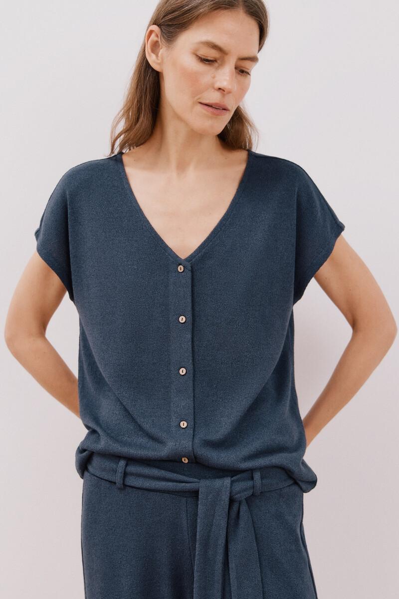women'secret Camiseta aspecto rústico con botones Ahorra y exporta