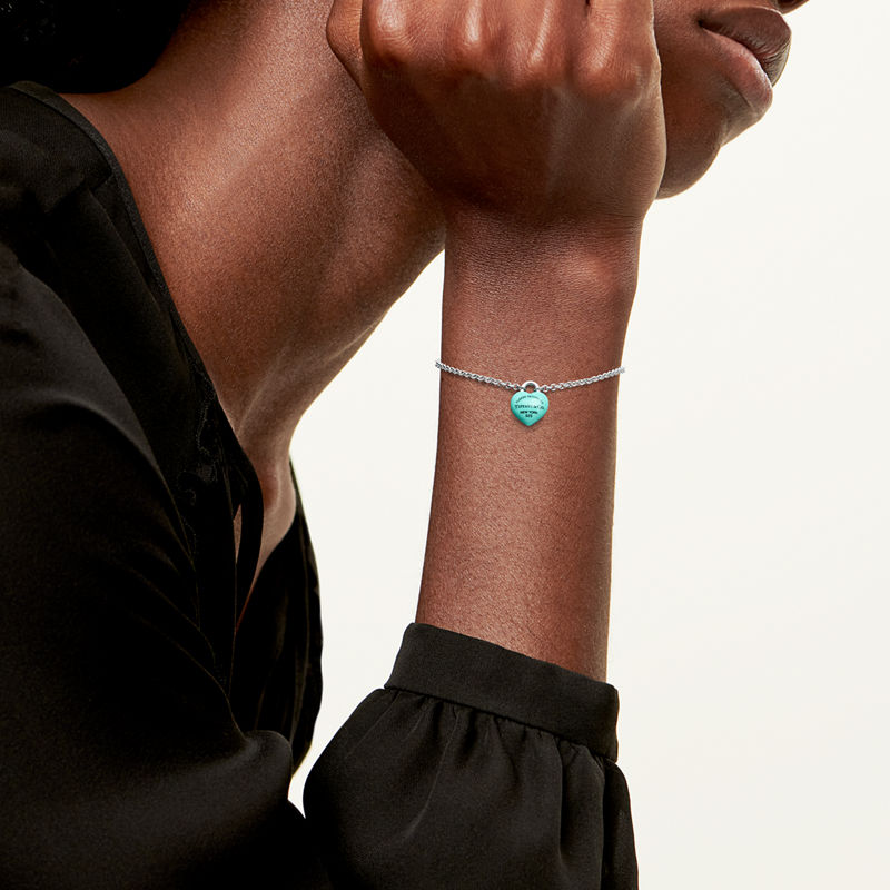 Tiffany & Co. Return to Tiffany™ Pulsera Full Heart de plata de ley con Tiffany Blue® Ofertas especiales