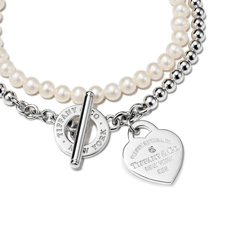 Tiffany & Co. Return to Tiffany™ Pulsera de cuentas de varias vueltas en plata con perlas y un diamante tamaño pequeño 2025