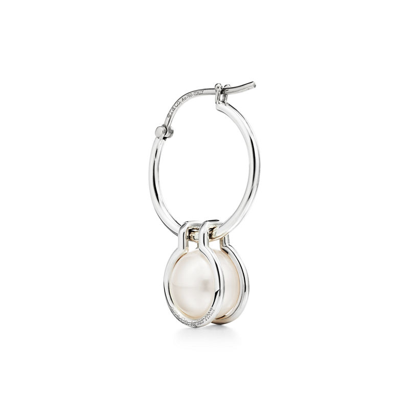 Tiffany & Co. Tiffany HardWear Pendientes de aro con perlas en plata de ley de plata de ley Oferta especial