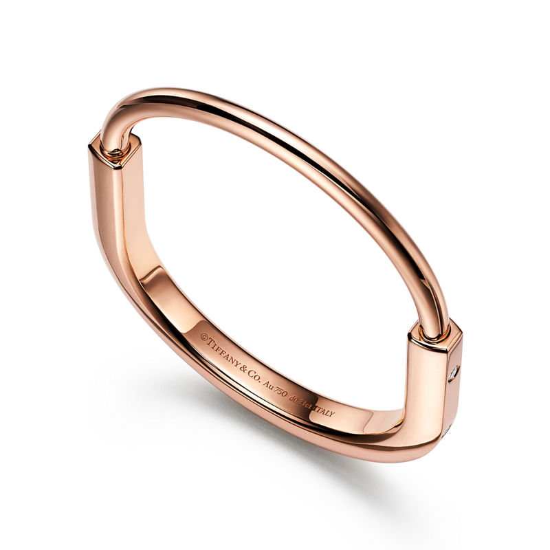 Tiffany & Co. Tiffany Lock Brazalete en oro rosa con detalles de diamantes Grandes ahorros