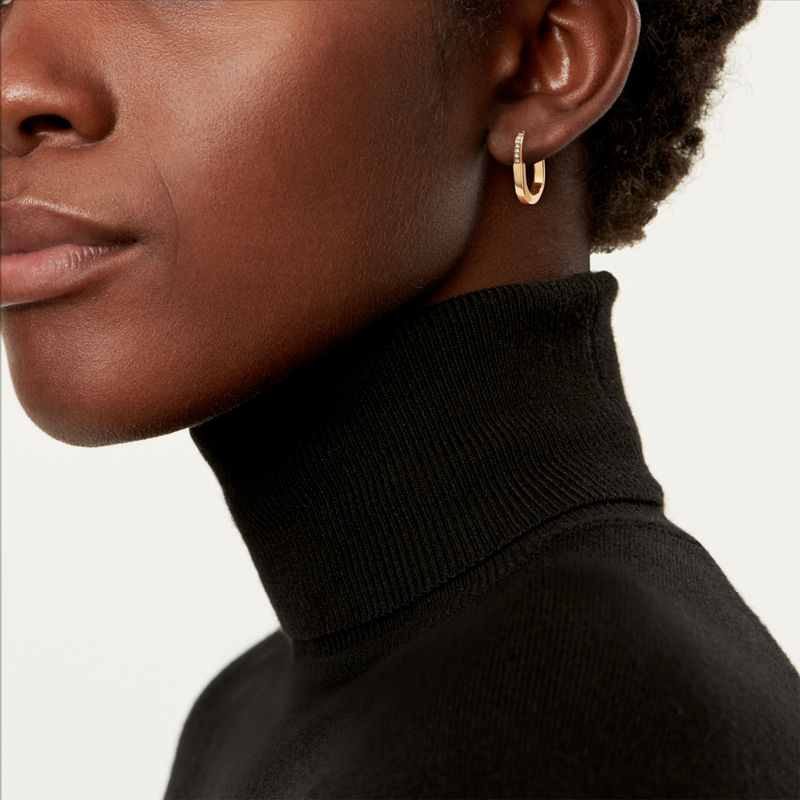Tiffany & Co. Tiffany Lock Pendientes pequeños de oro amarillo con diamantes En oferta