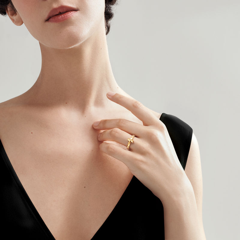 Tiffany & Co. Tiffany T T1 Anillo de oro amarillo Últimos 2 días