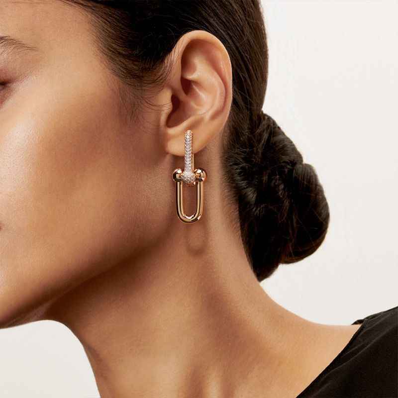 Tiffany & Co. Tiffany HardWear Pendientes de eslabones grandes de oro amarillo con diamantes en pavé Últimos 2 días