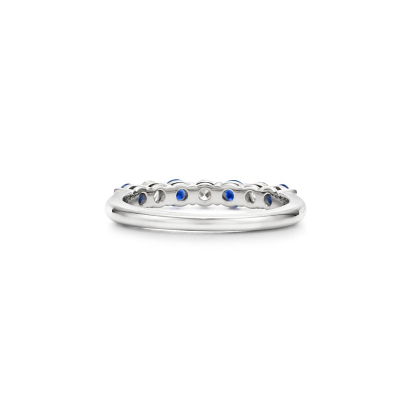 Tiffany & Co. Tiffany Forever Alianza en platino con medio círculo de zafiros y diamantes Envío gratis