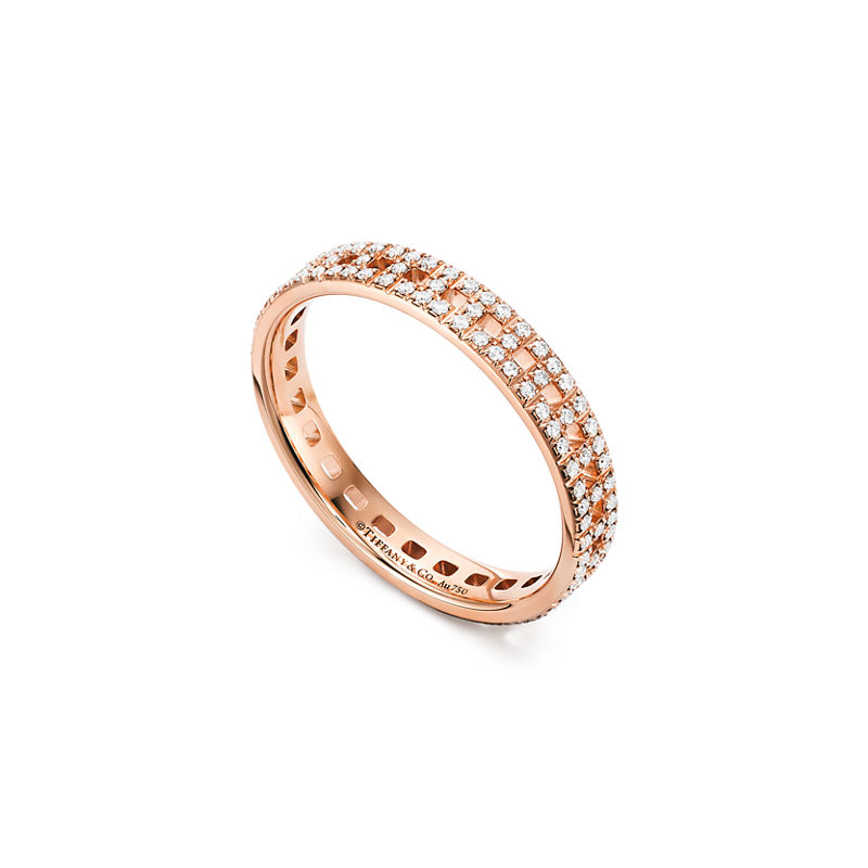 Tiffany & Co. Tiffany T Anillo estrecho True de oro rosa con diamantes en pavé Envío internacional gratuito